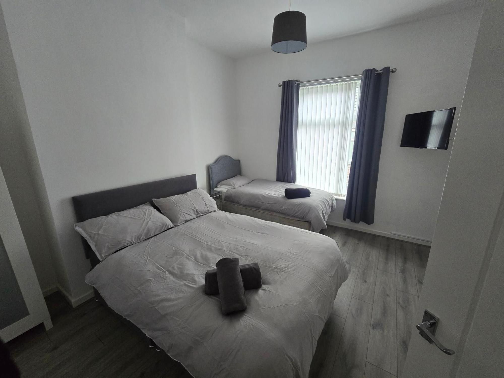 Anfield Guest House Sleeps 5 Liverpool Buitenkant foto